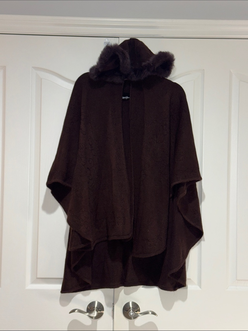 VINTAGE  Xception 100% Pashmina Hooded Cape Poncho near new condition !